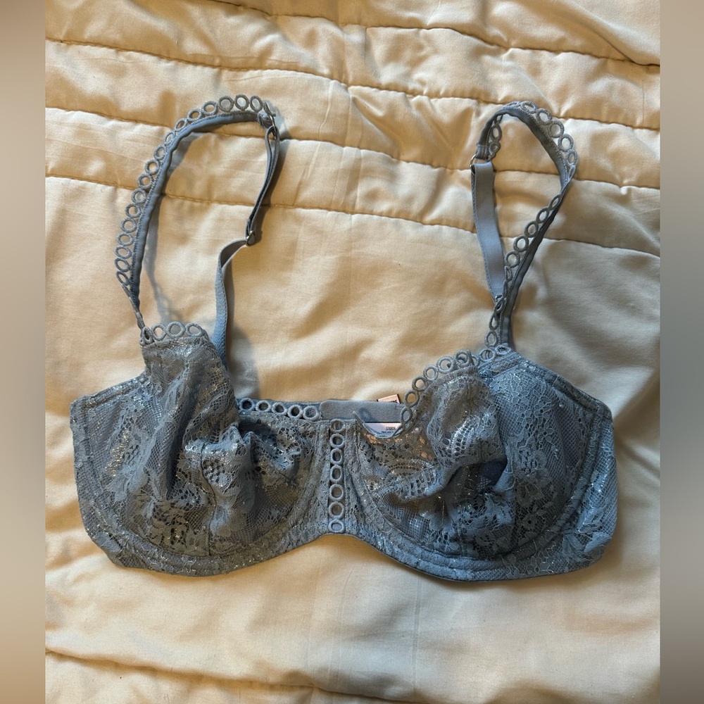 Brand new Victoria secret bra